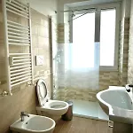 Premium One-bedroom Sofa Bed, Near Vatican - Newly Renovated Apartamento Roma