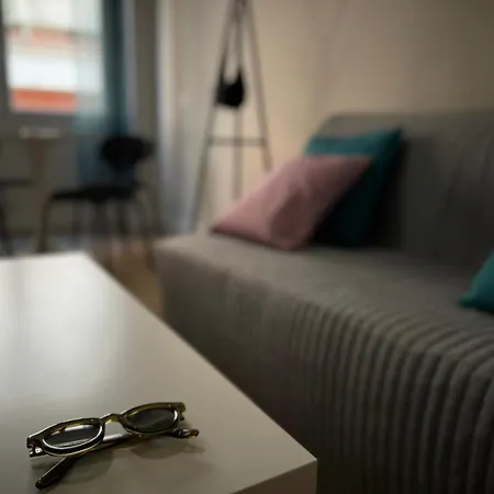 Premium One-bedroom Sofa Bed, Near Vatican - Newly Renovated Apartamento Roma