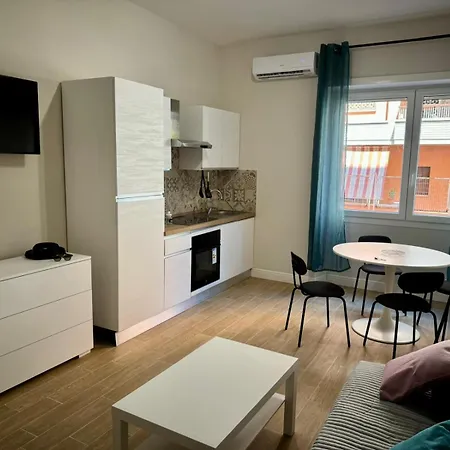 Premium One-bedroom Sofa Bed, Near Vatican - Newly Renovated Apartamento Roma