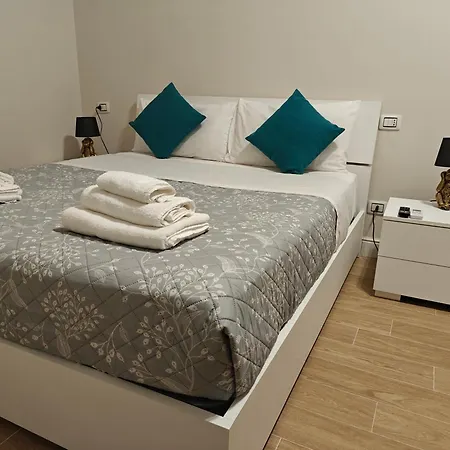 Premium One-bedroom Sofa Bed, Near Vatican - Newly Renovated Roma